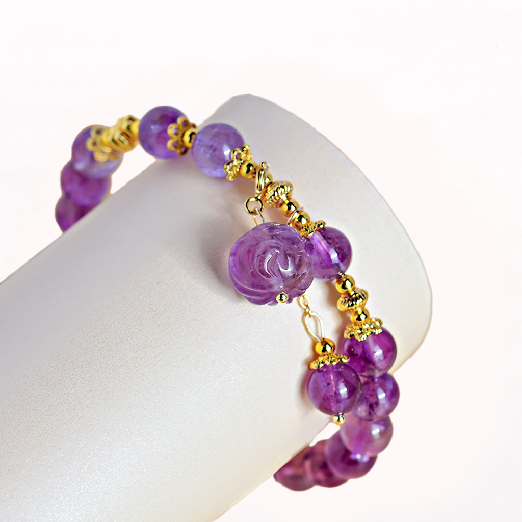 Orb-Carved Fox Energy Bracelet