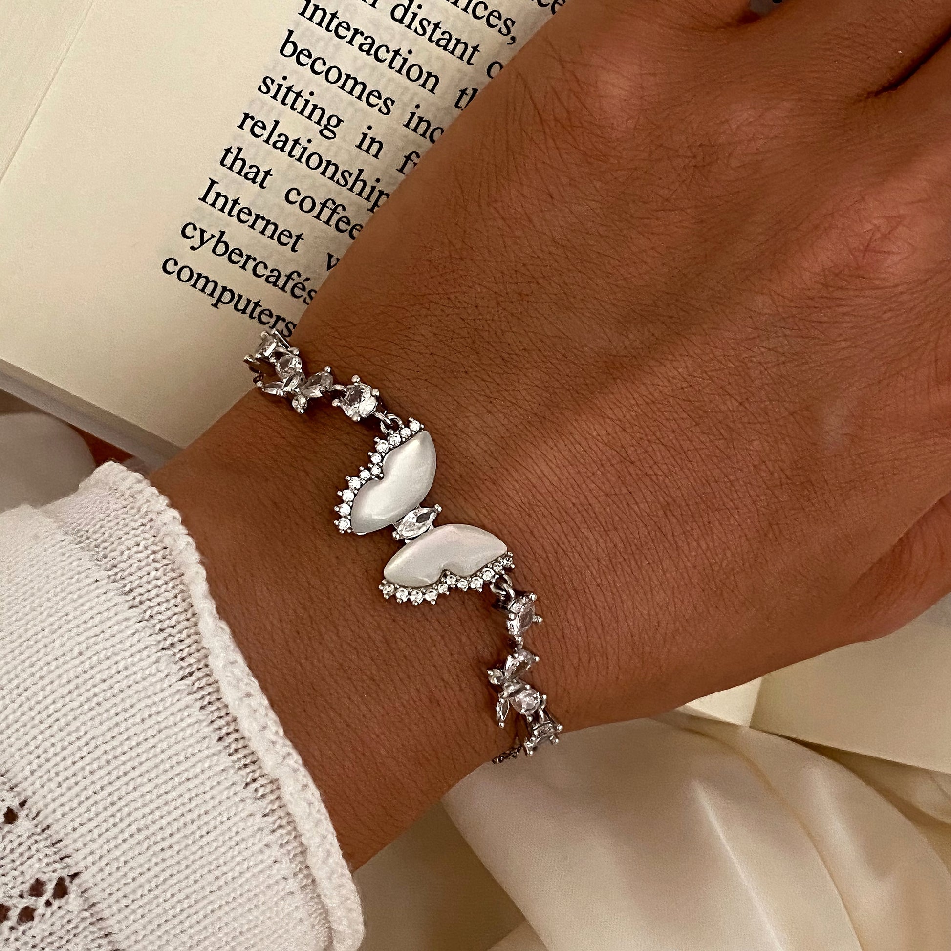 Butterfly Shine Bracelet