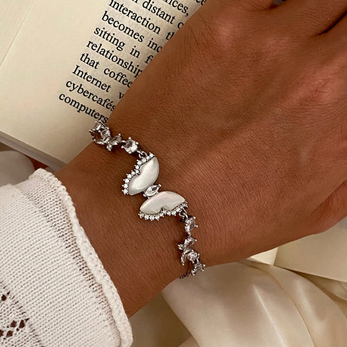Butterfly Shine Bracelet
