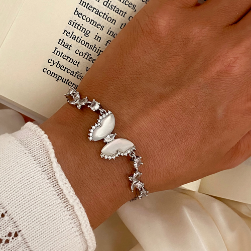 Butterfly Shine Bracelet